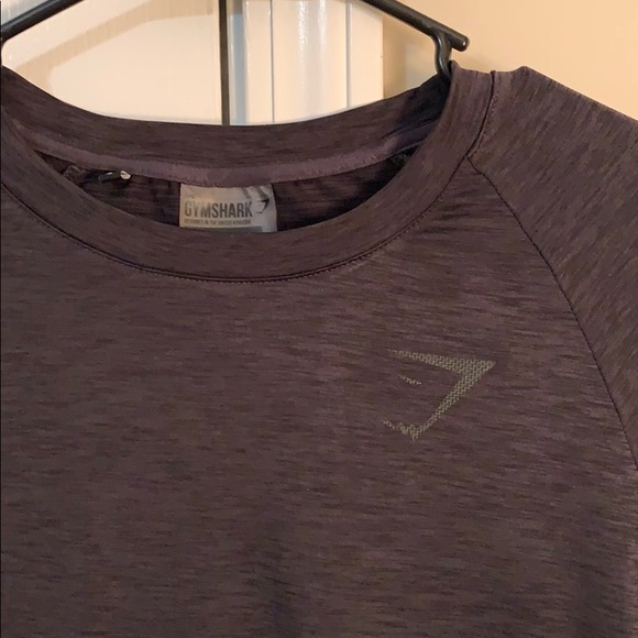 Gymshark long sleeve vented performance shirt - Picture 2 of 3